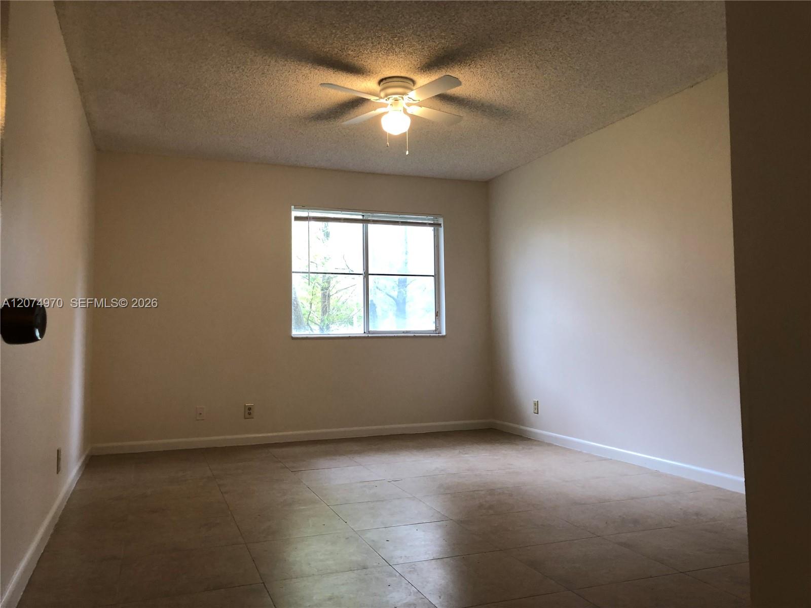 9855 Westview Dr # 715 — Photo 2