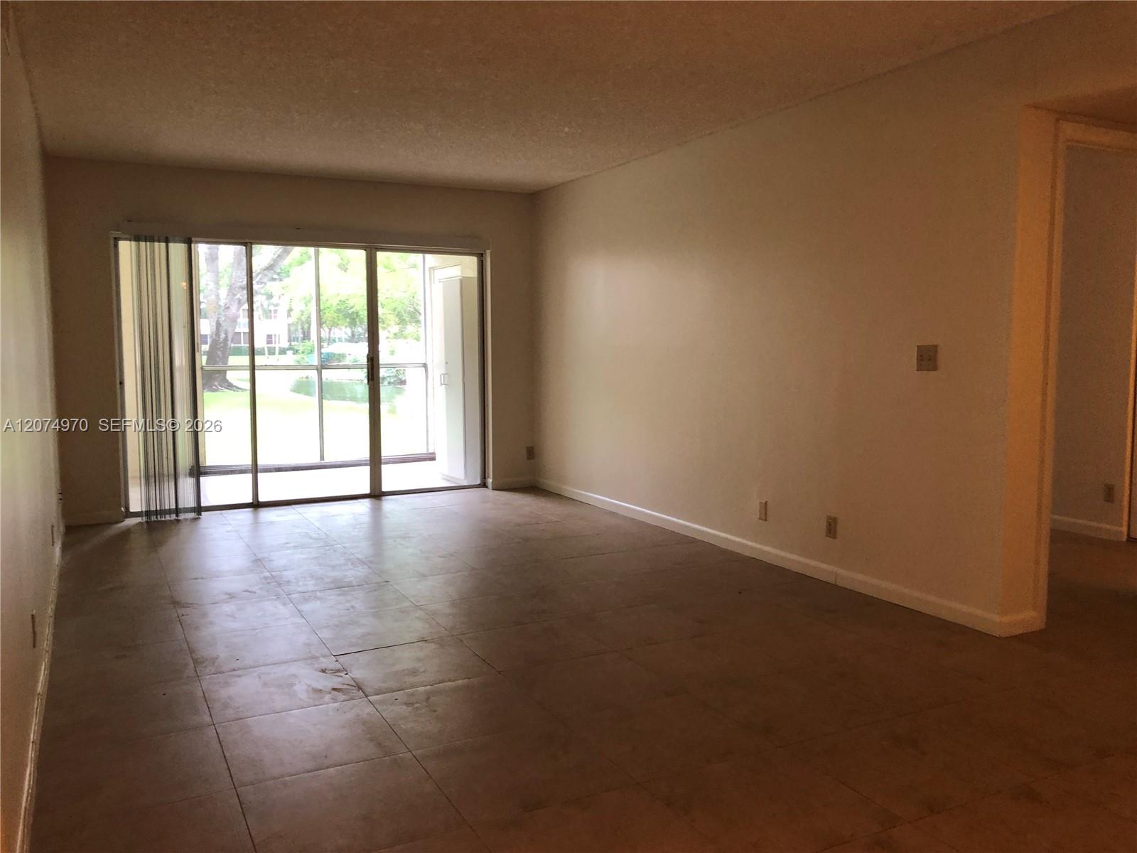 9855 Westview Dr # 715 — Photo 3