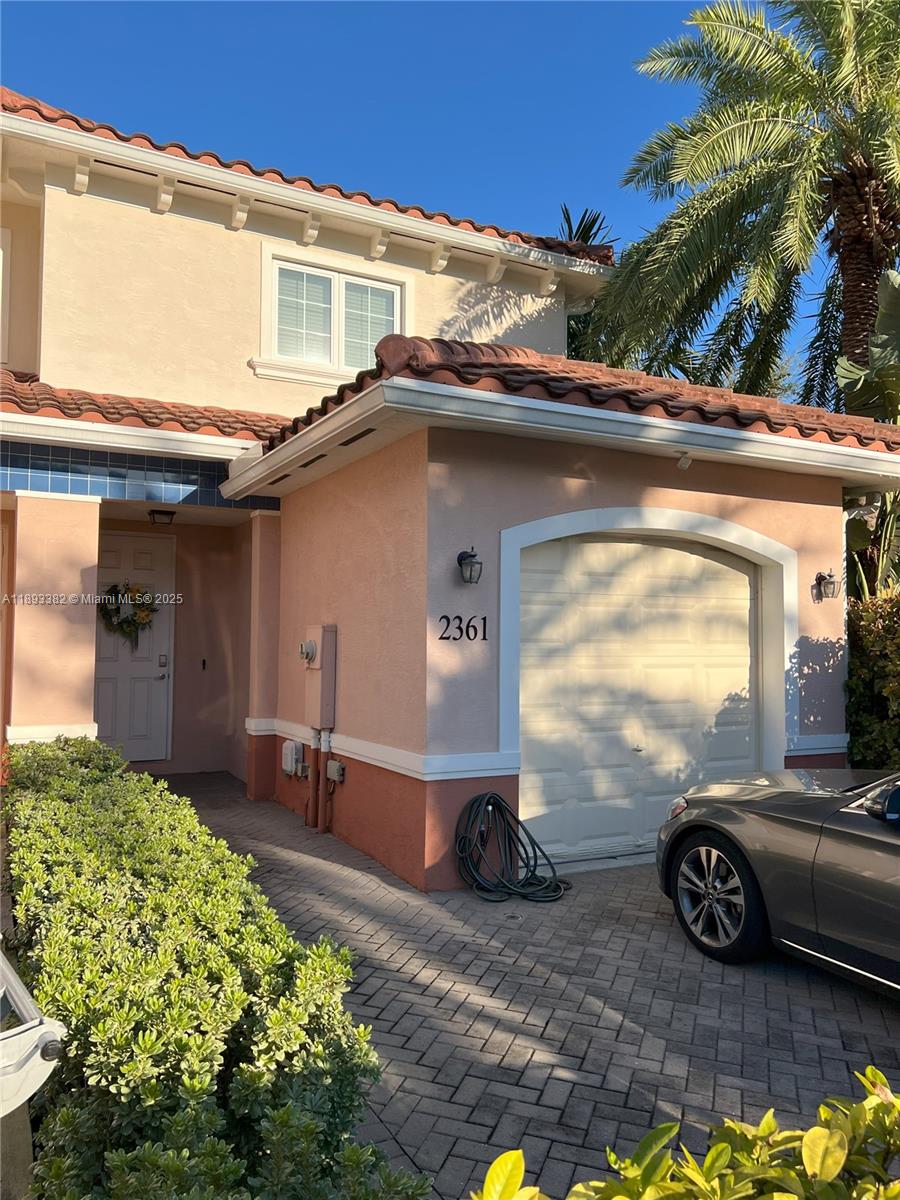 2361 SE 5th St, Pompano Beach FL 33062