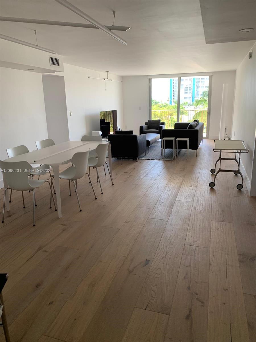 210 Sea View Dr # 506 — Photo 2