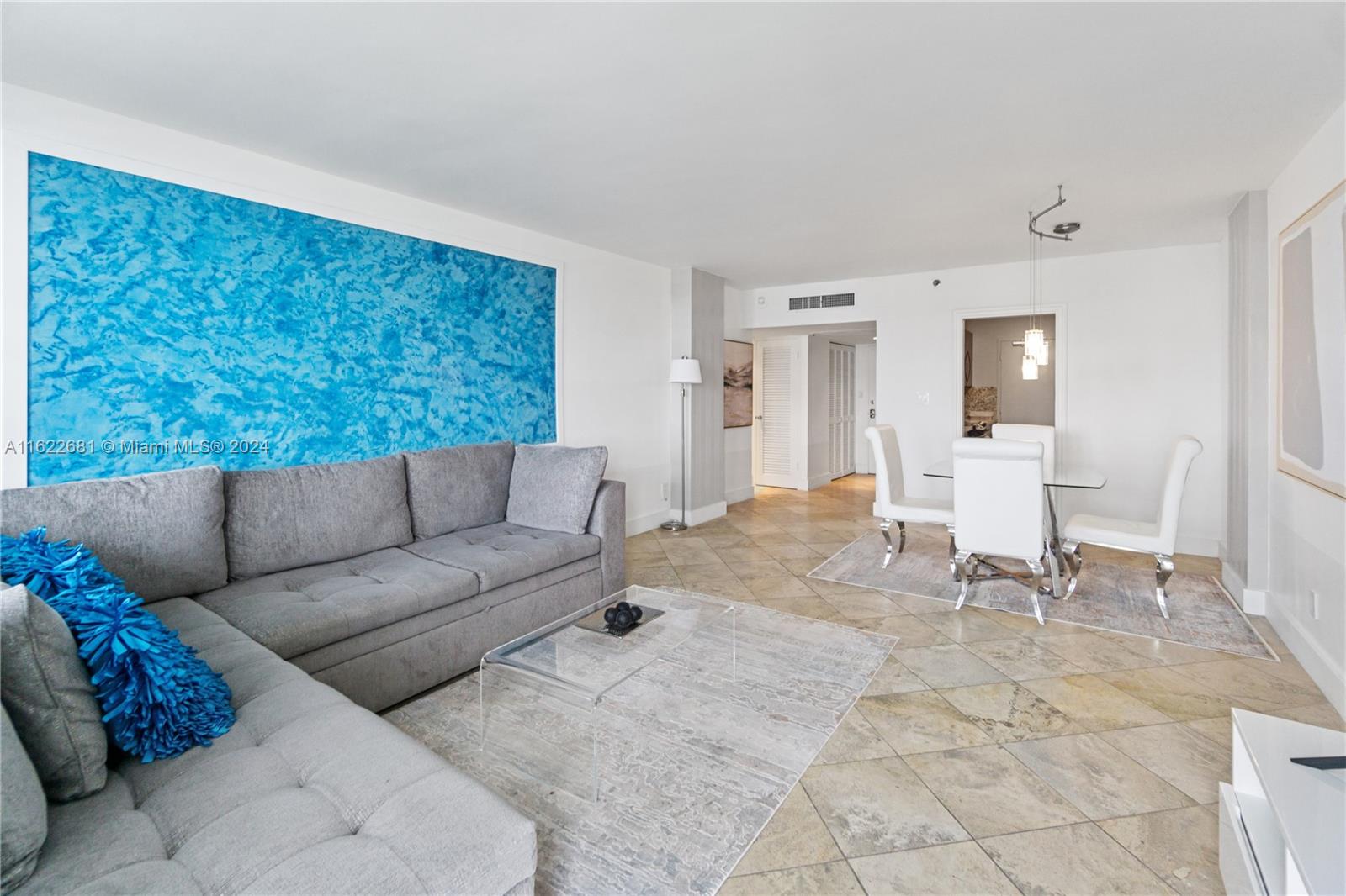 100 Lincoln Rd # 1422, Miami Beach FL 33139