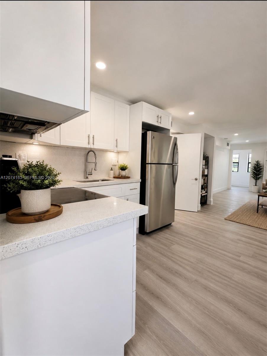 3351 NW 52nd St — Photo 5