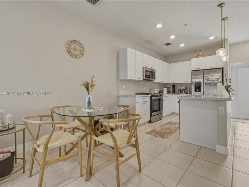 8201 NW 41st St # 205 — Photo 4