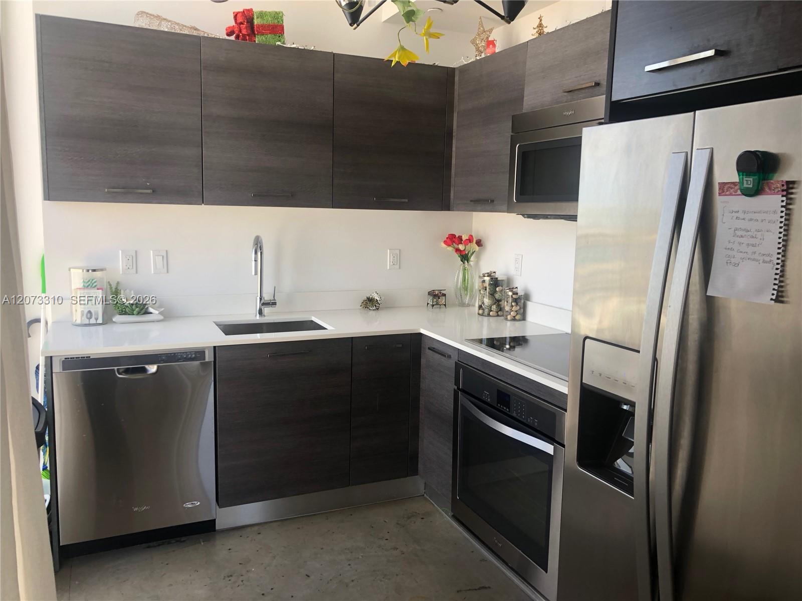 151 SE 1 St # 10 — Photo 4