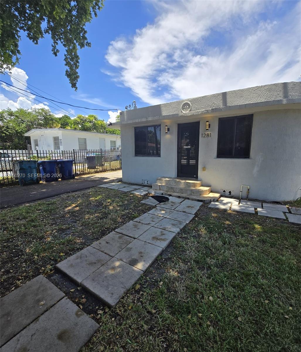 1281 NE 110th St # 1281, Miami FL 33161