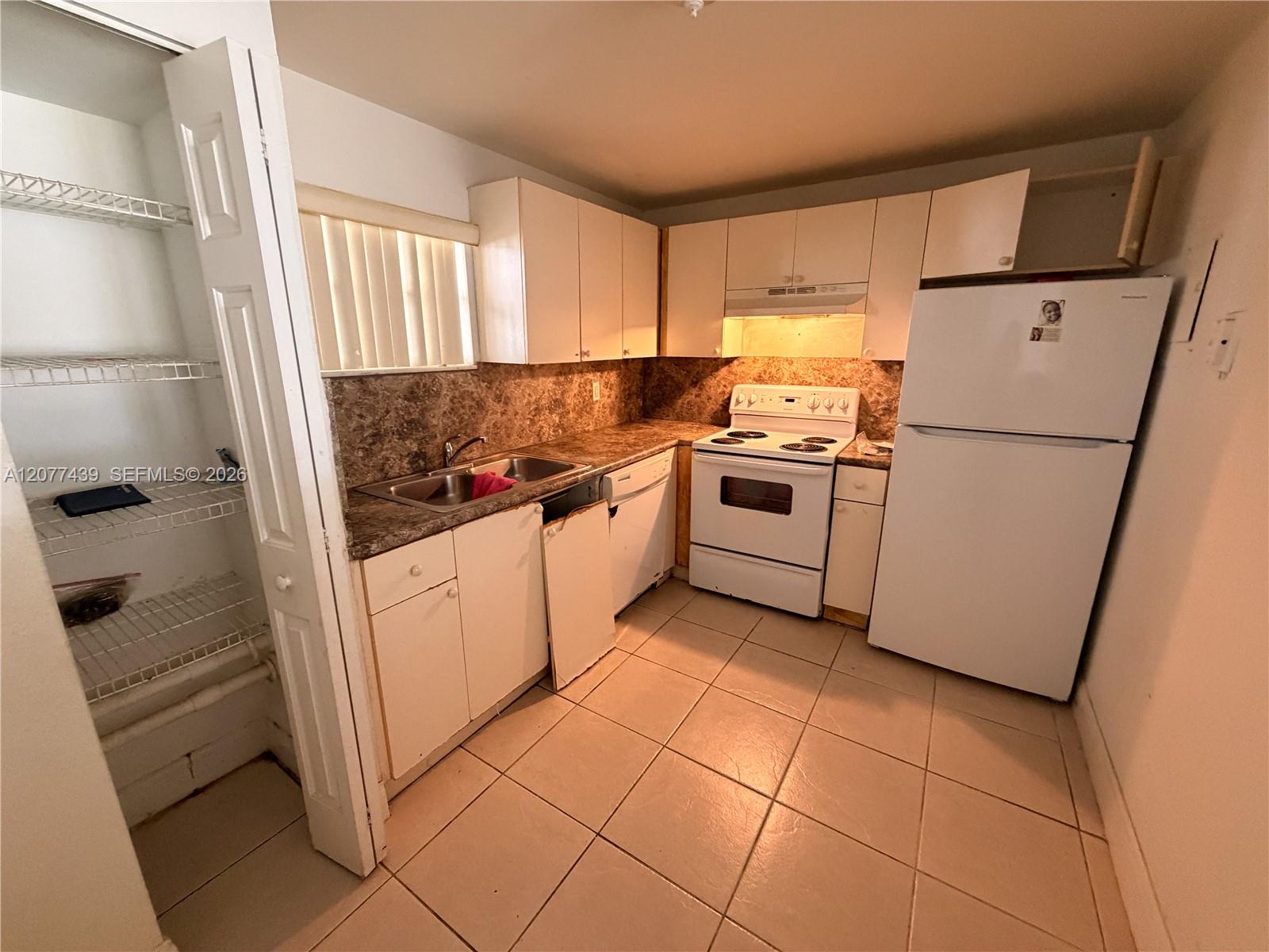4235 N University Dr # 103 — Photo 2