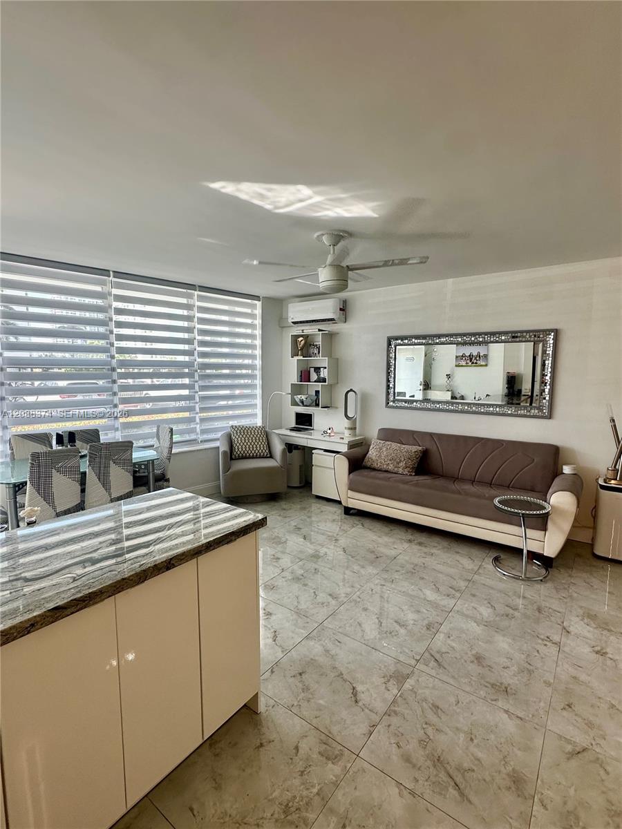 3177 S Ocean Dr # 122, Hallandale Beach FL 33009