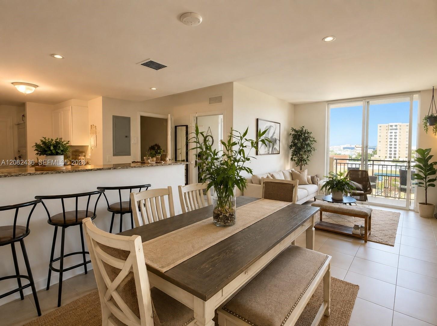 215 SW 42nd Ave # 803 — Photo 3