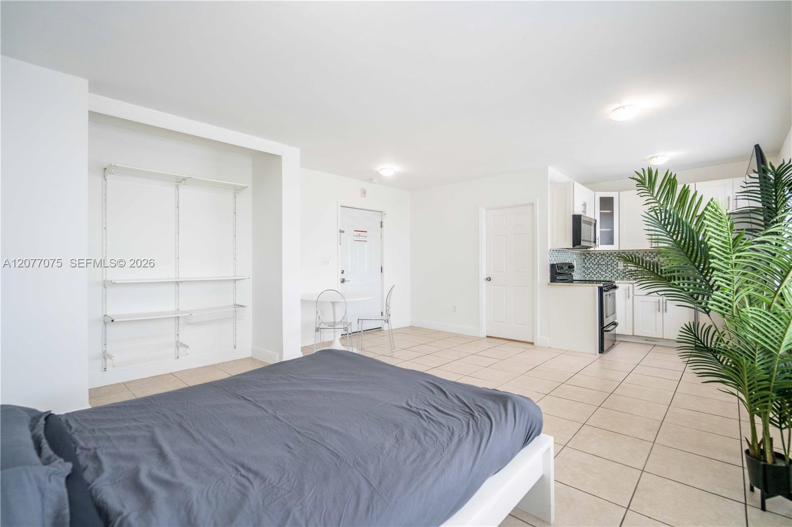 6971 Carlyle Ave # 102 — Photo 4