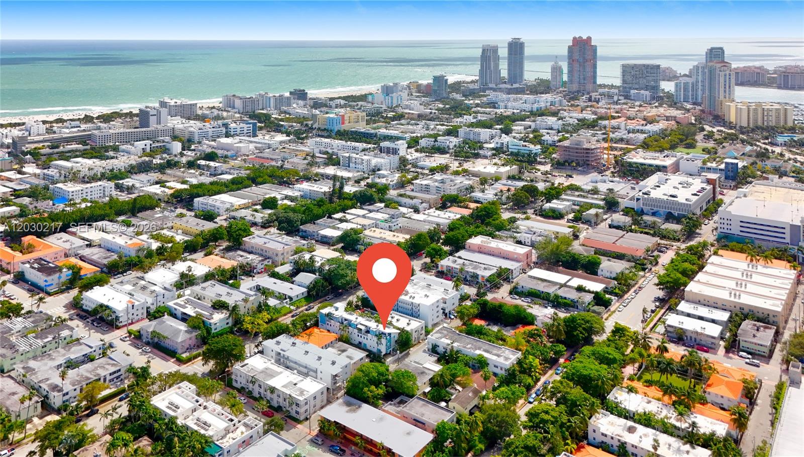 6 blocks from the beach, 2 blocks to Alton Rd, 2 blocks to South Of 5 Ave , 8 blocks from Lincoln Rd