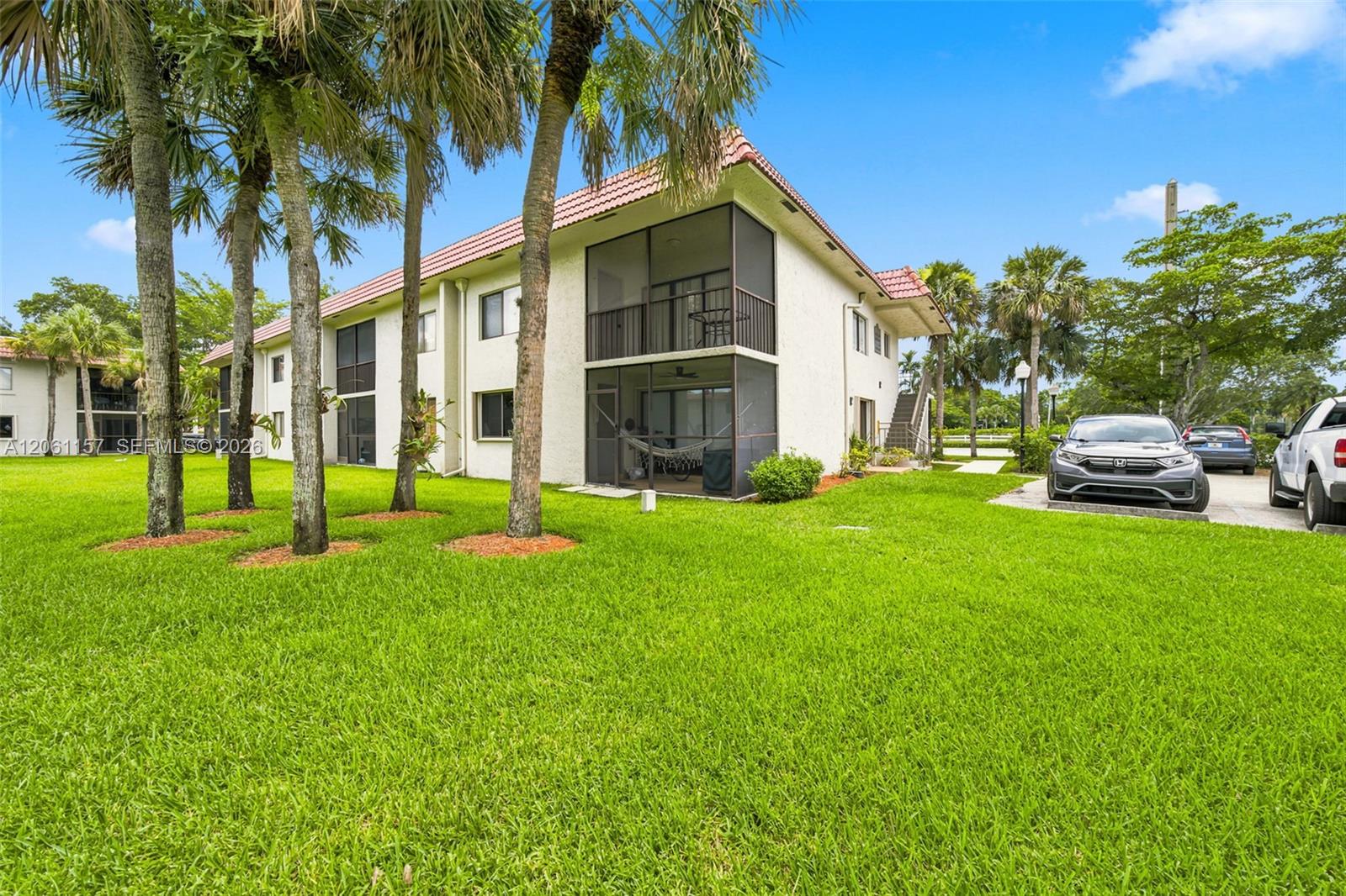 16257 Saddle Club Rd # 201, Weston FL 33326