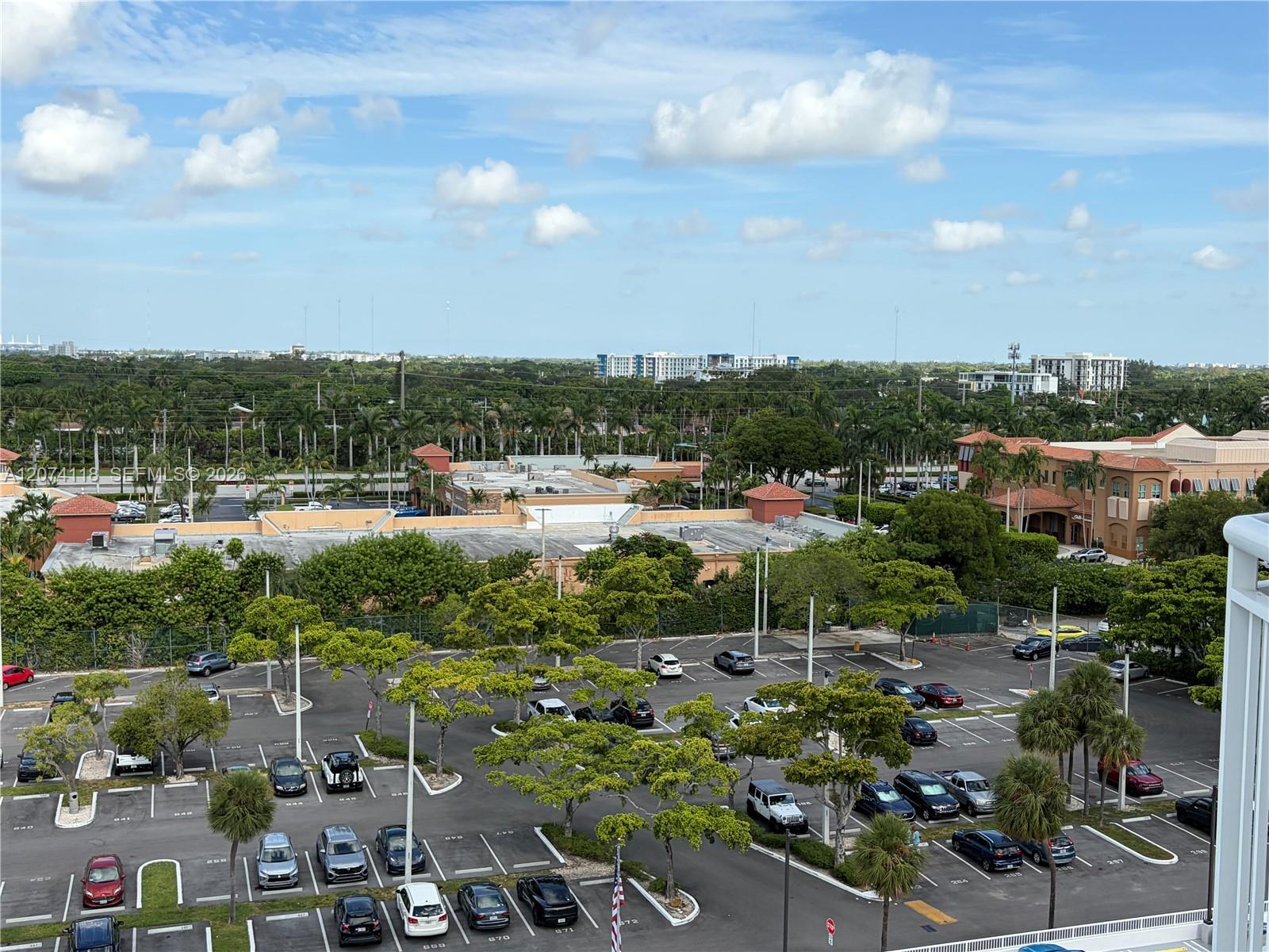 18011 Biscayne Blvd # 905 — Photo 3