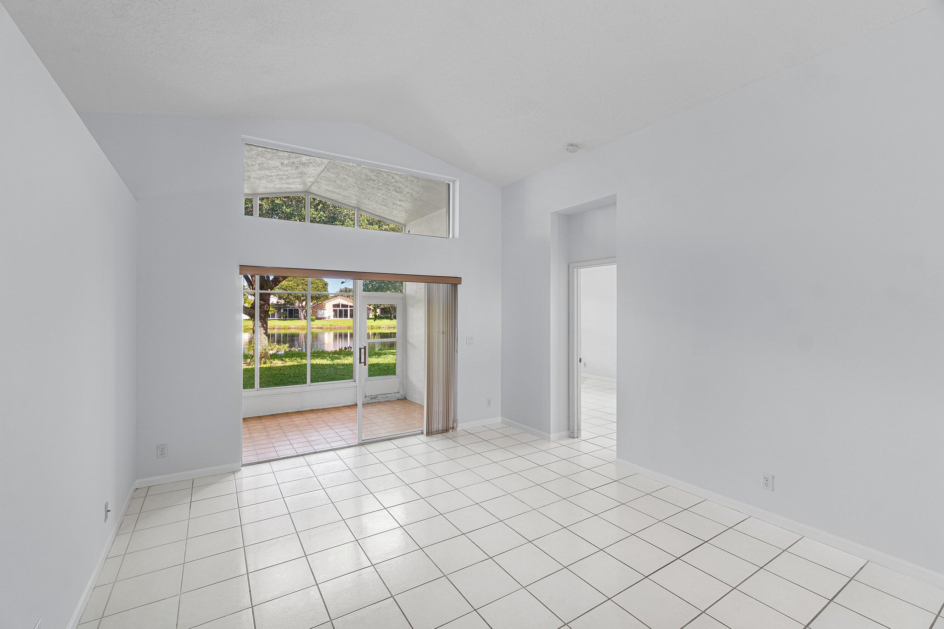 5737 Royal Club Drive — Photo 5