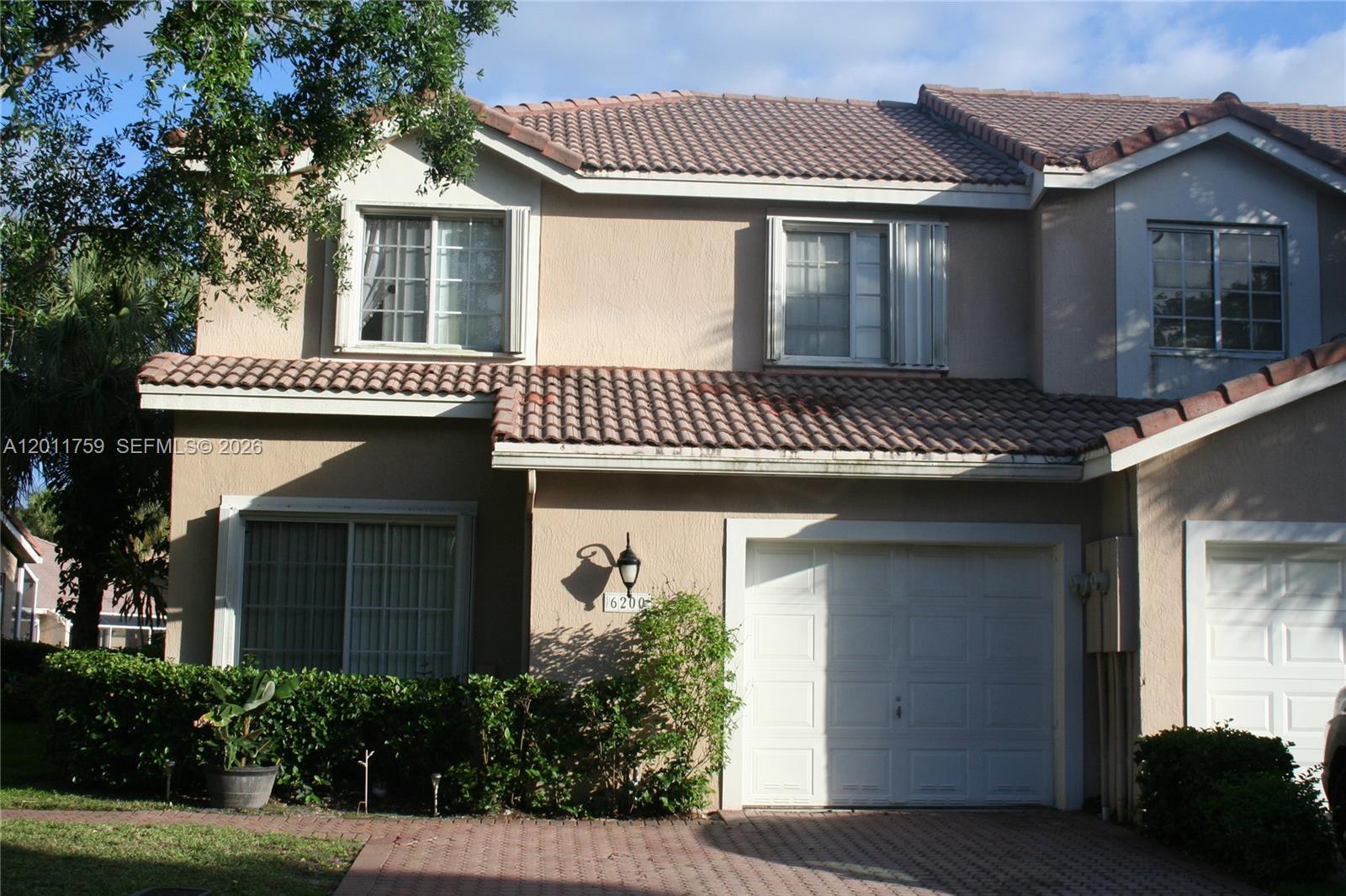 6200 NW 74th Ct, Parkland FL 33067