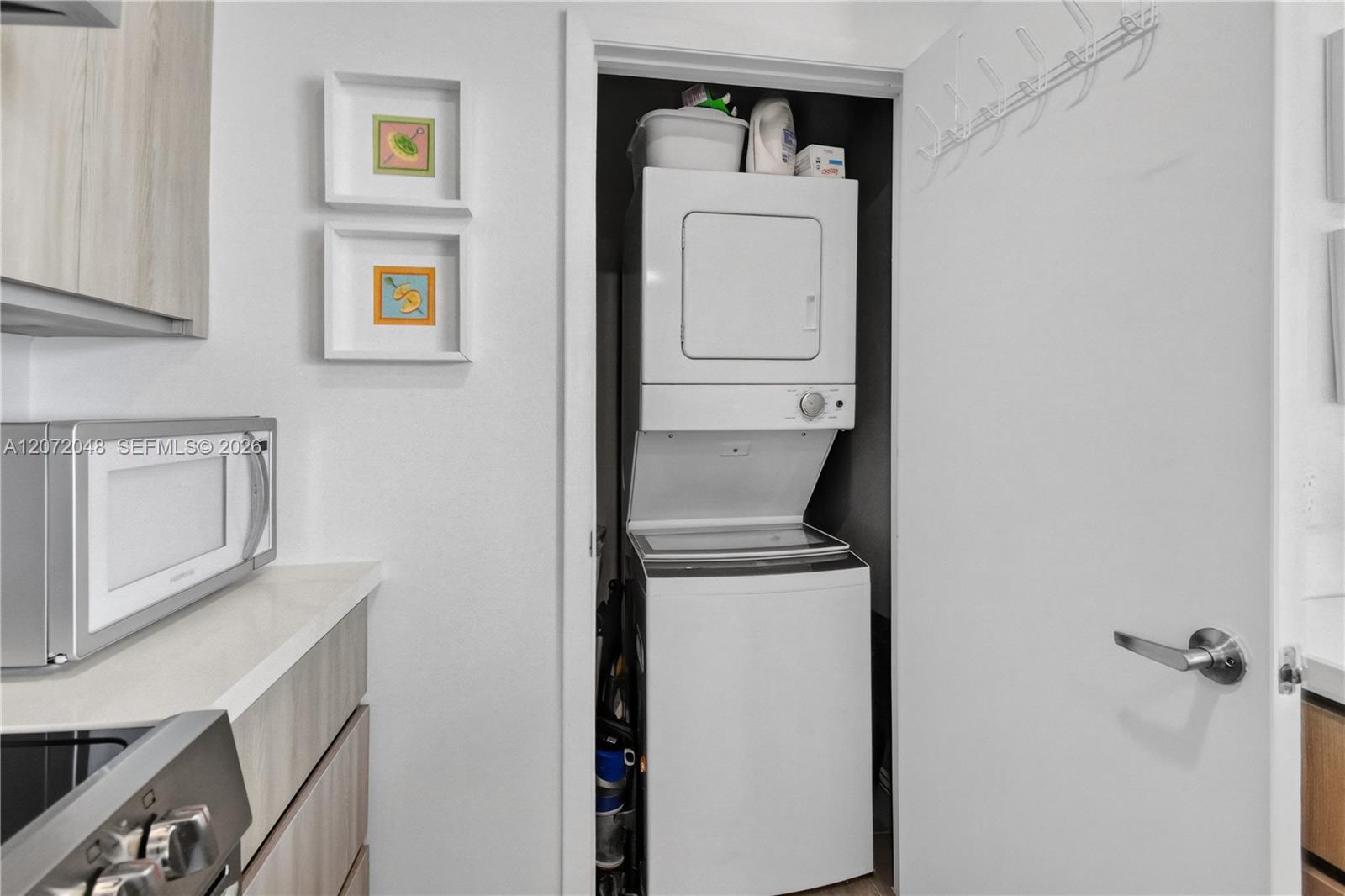 1900 N Bayshore Dr # 2019 — Photo 5