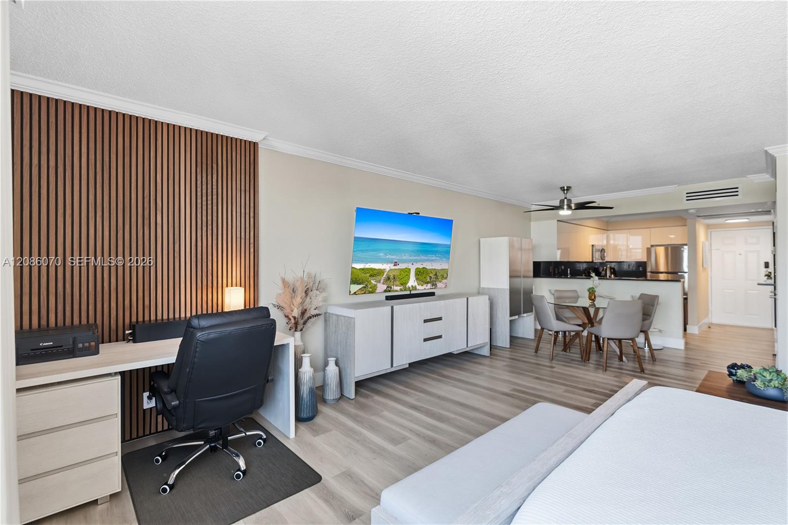 2501 S Ocean Dr — Photo 3