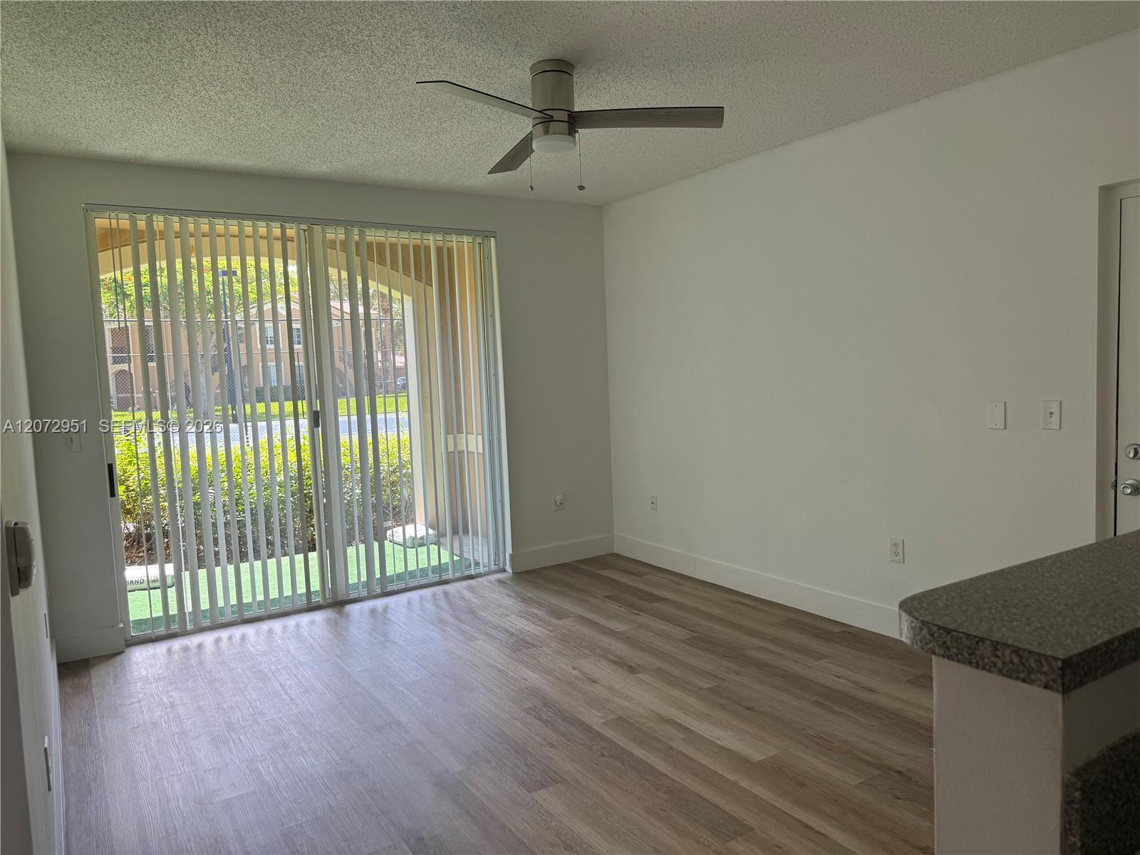 8010 N Nob Hill Rd # 108, Tamarac FL 33321