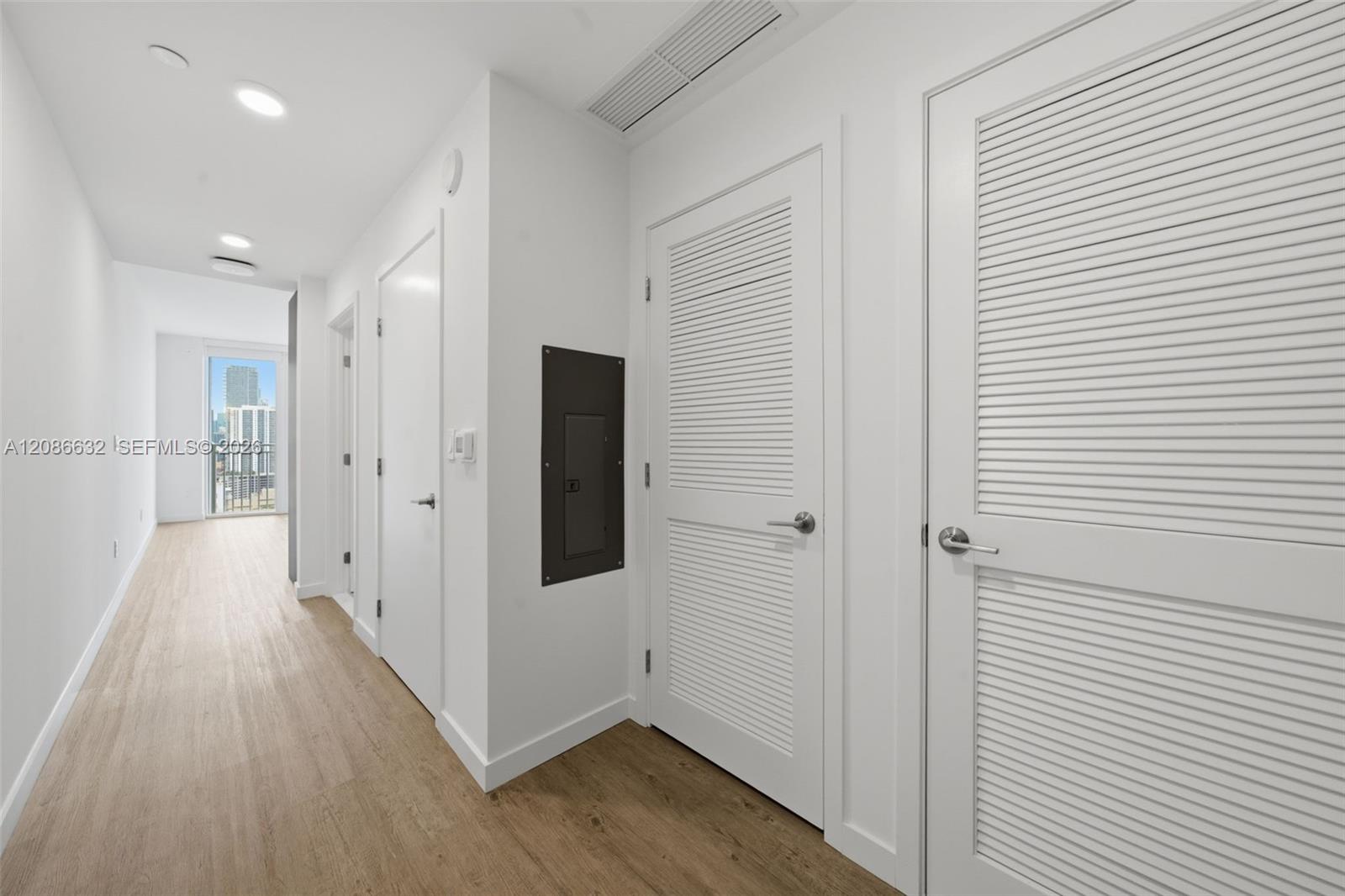 2000 Biscayne Blvd # 2414 — Photo 2