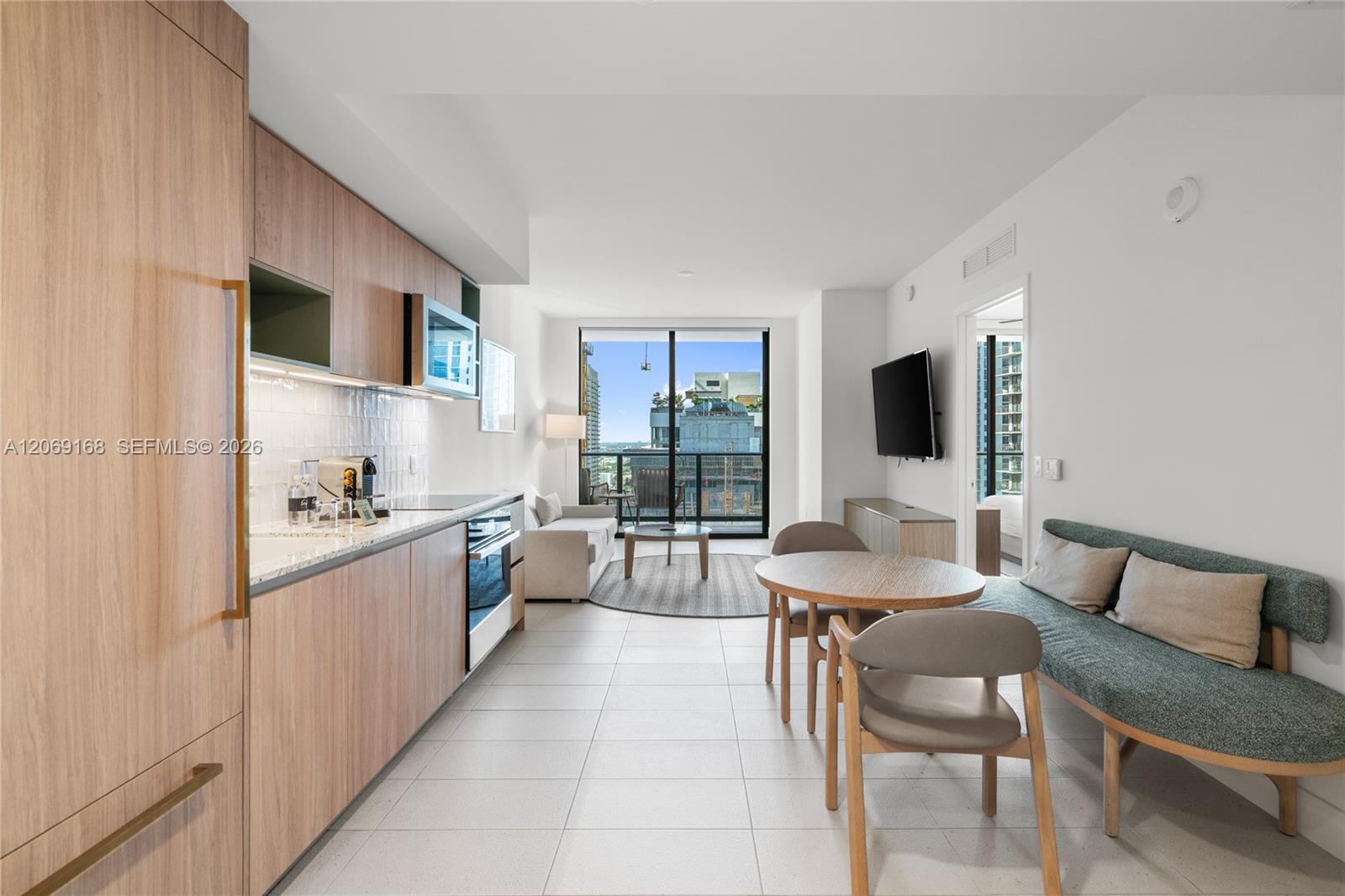 159 NE 6th St # 2804, Miami FL 33132