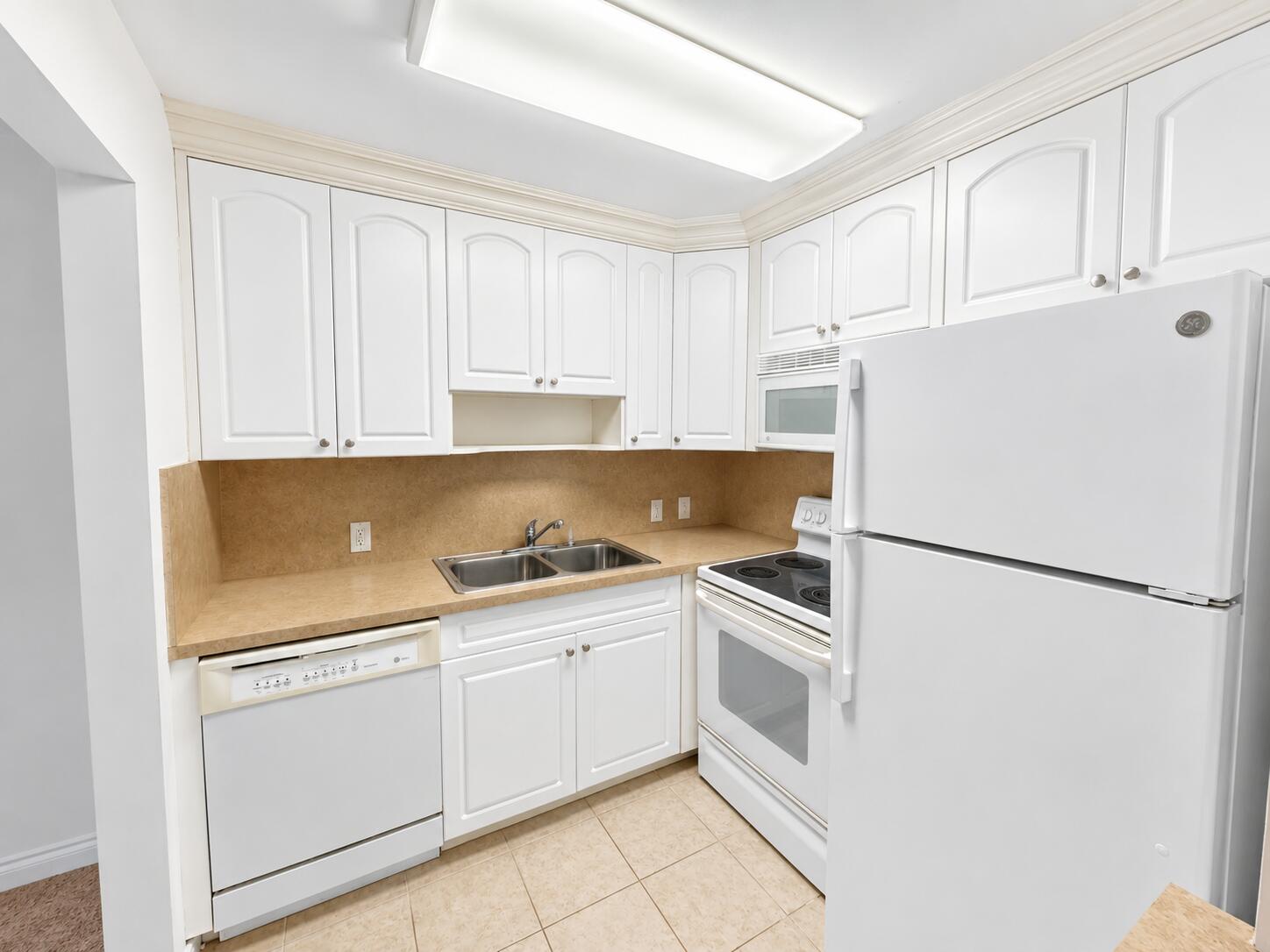 254 MANSFIELD G # 254, Boca Raton FL 33434