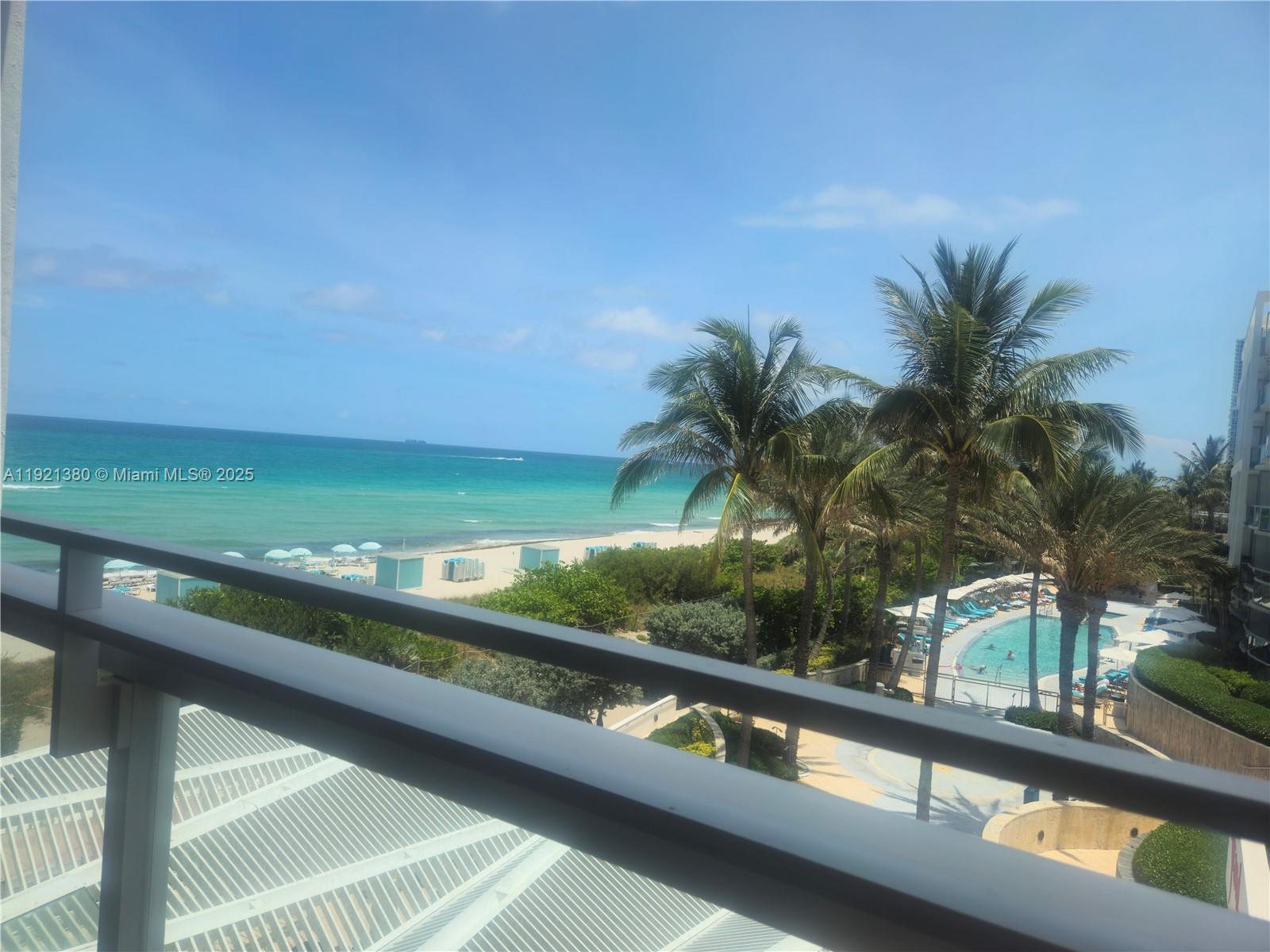 6801 Collins Ave # 320, Miami Beach FL 33141
