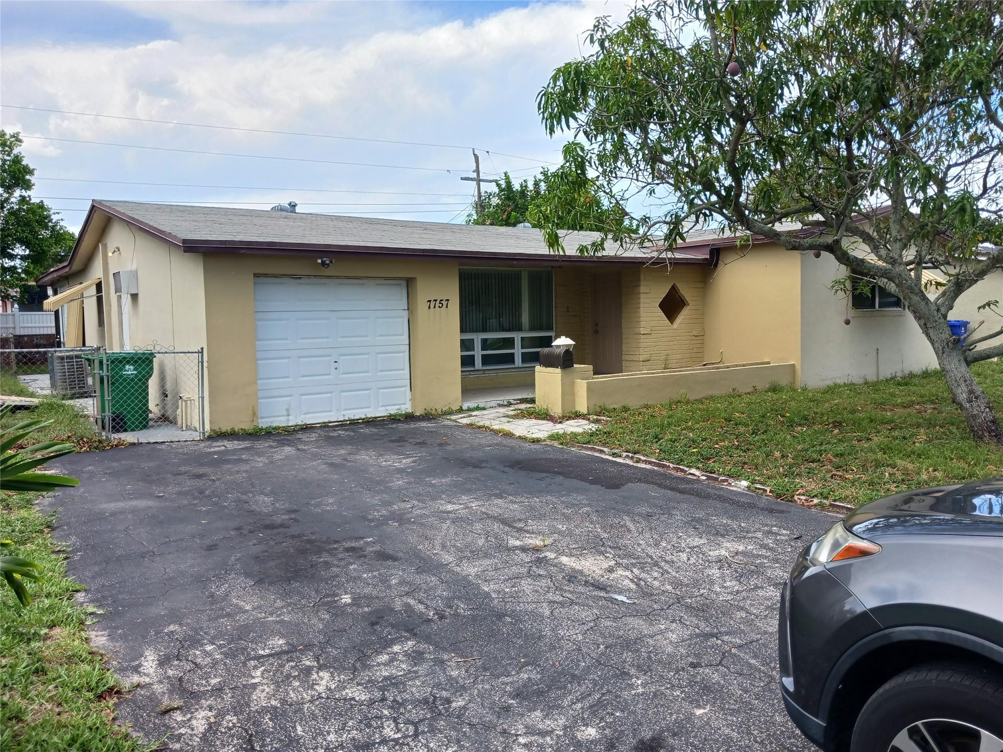7757 SE EMBASSY Boulevard, Miramar FL 33023