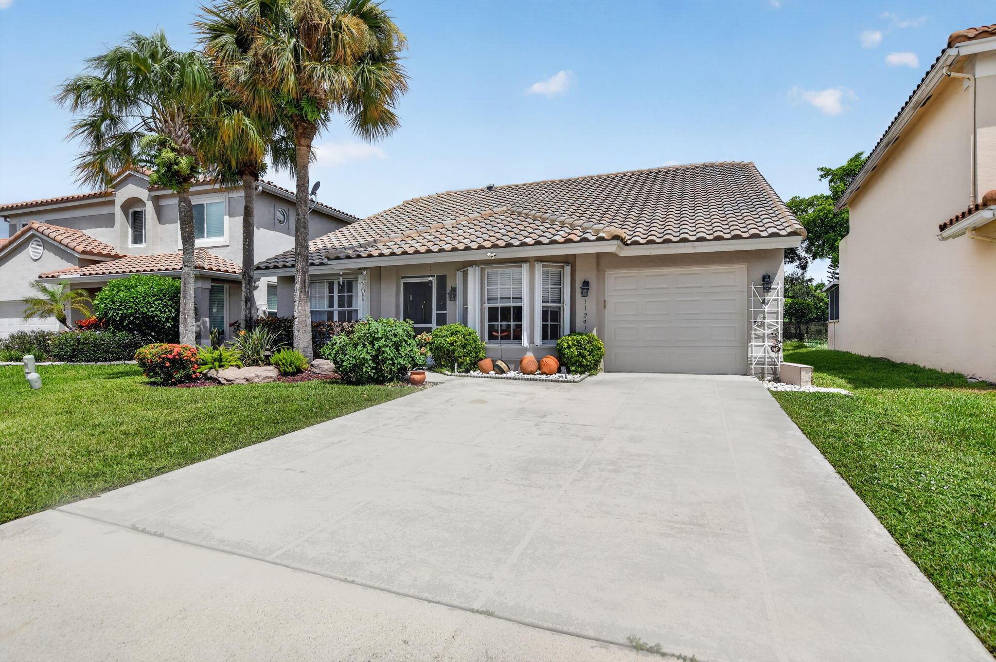11241 Coral Reef Drive — Photo 2