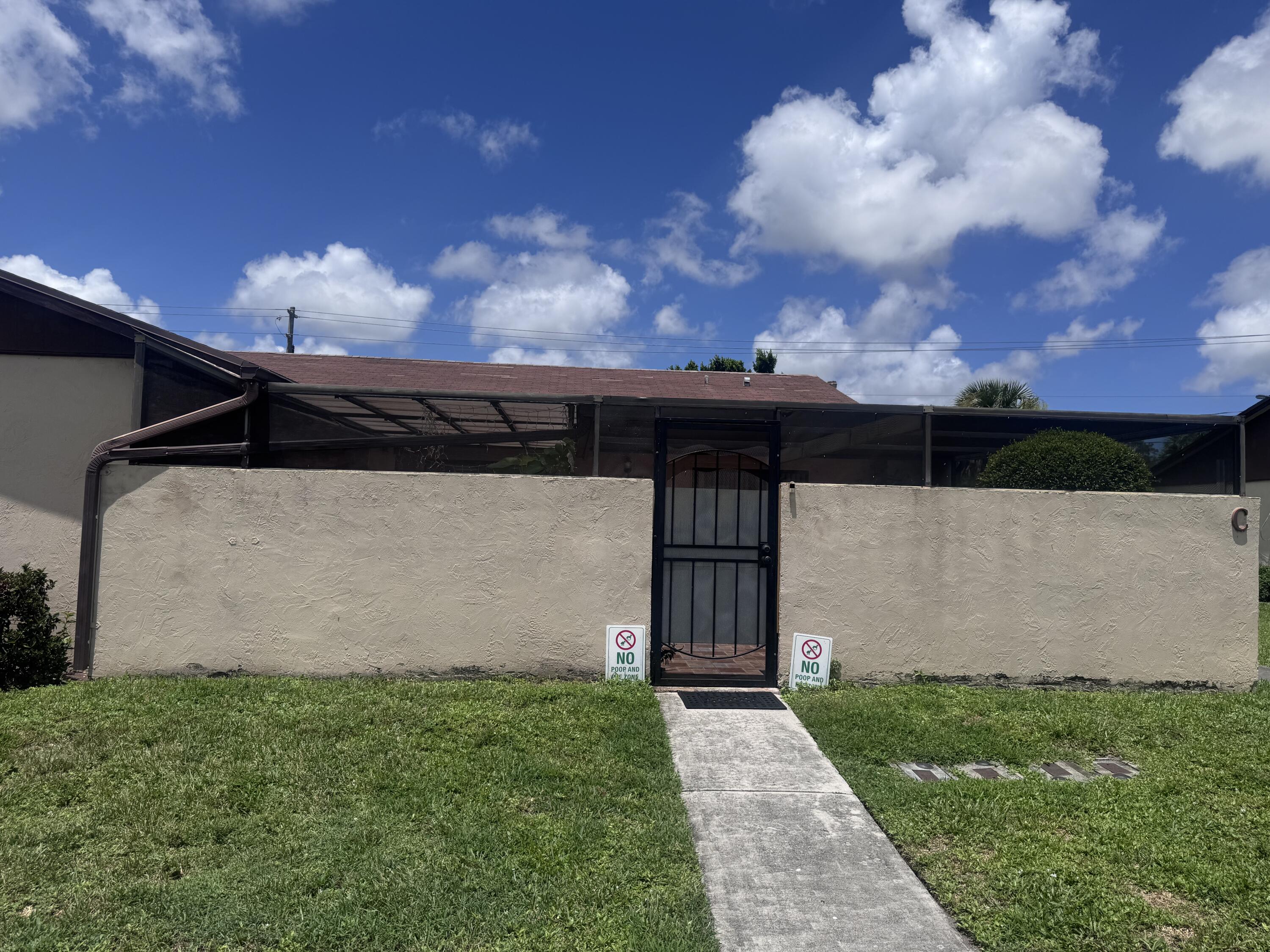 4814 Sunny Palm Circle Unit c — Photo 3