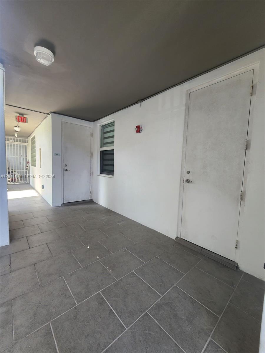 1080 99th St # 212, Bay Harbor Islands FL 33154