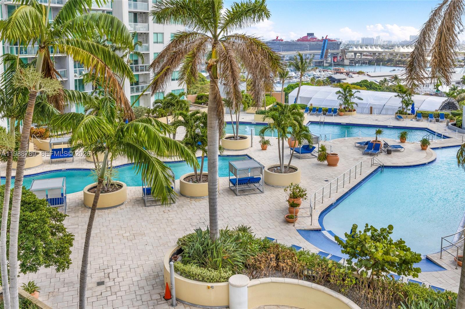 253 NE 2nd St # 1109, Miami FL 33132