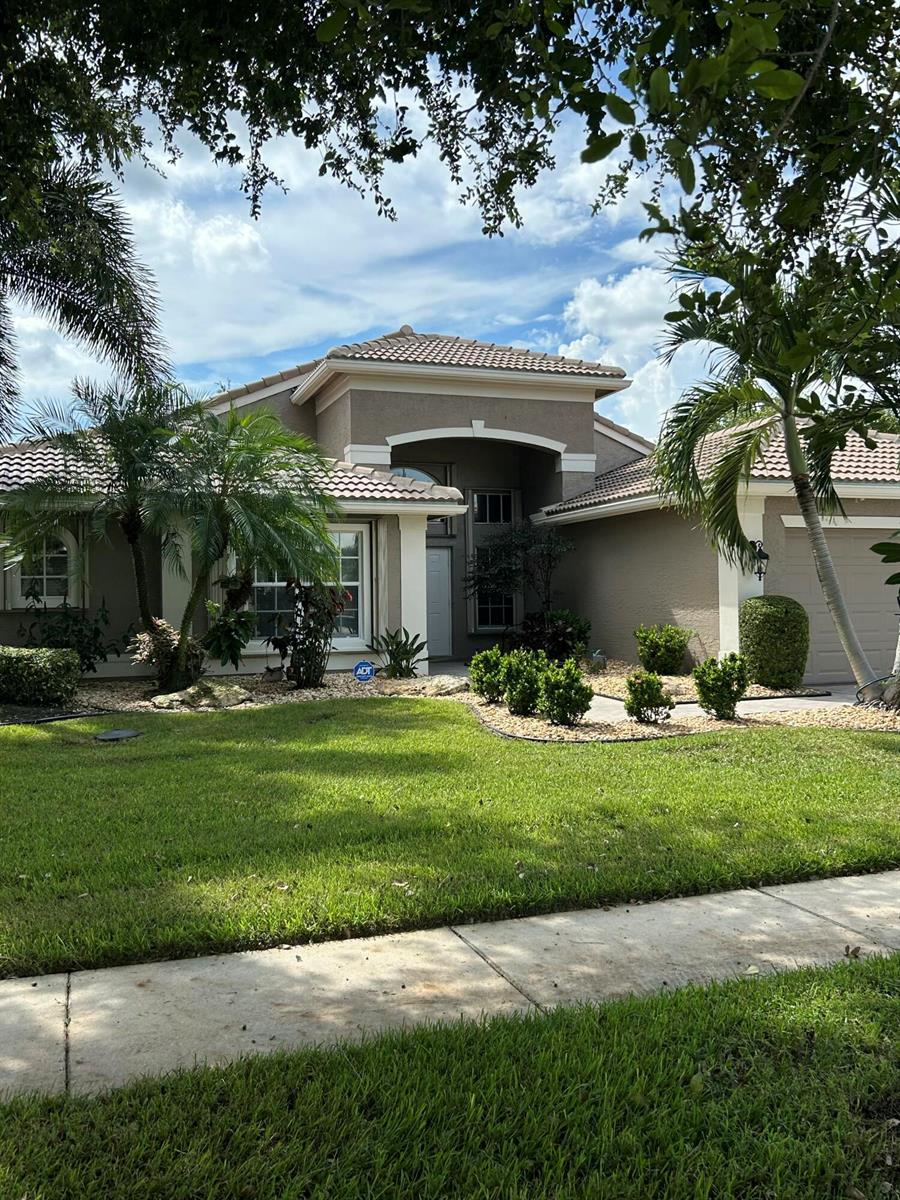 13207 Vedra Lake Circle, Delray Beach FL 33446