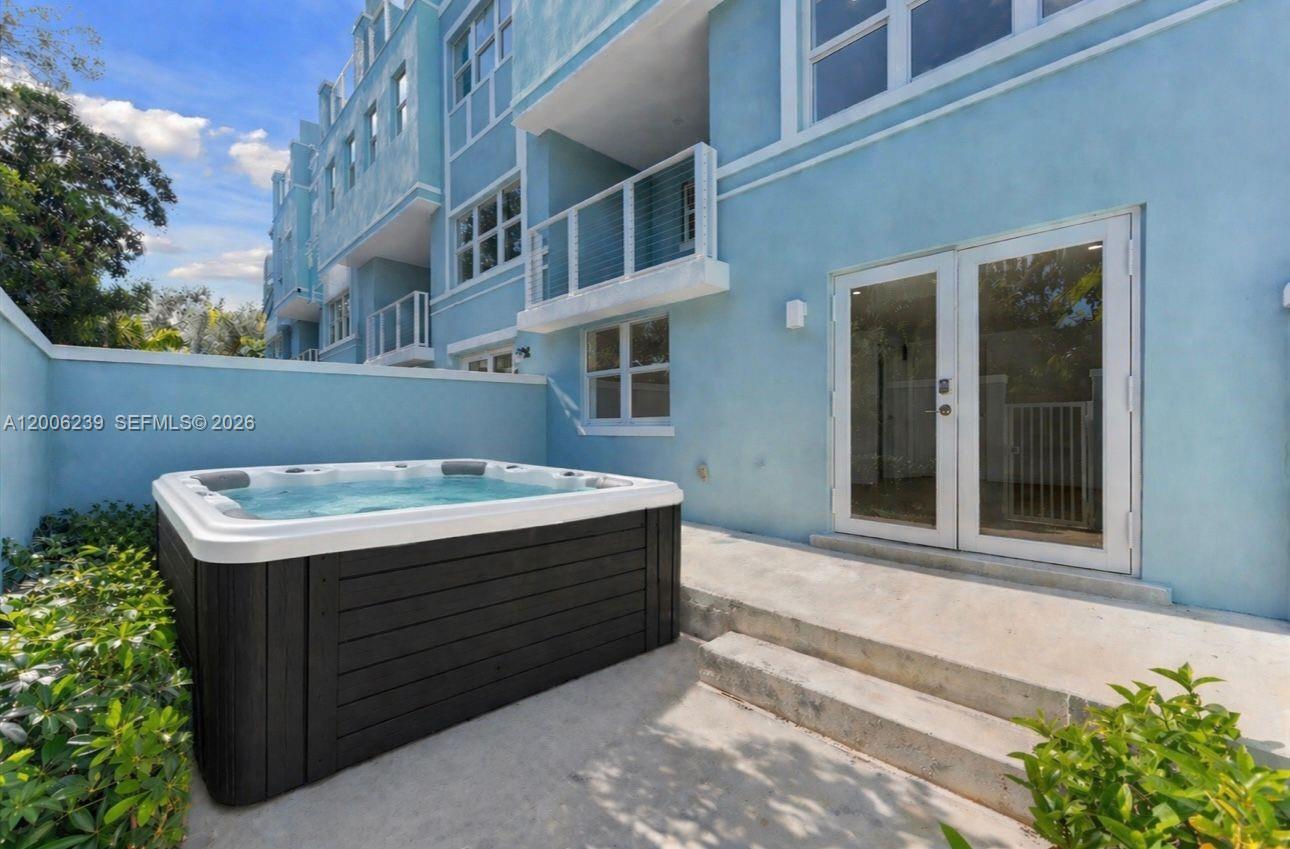 824 SE 12th Ct # 840, Fort Lauderdale FL 33316