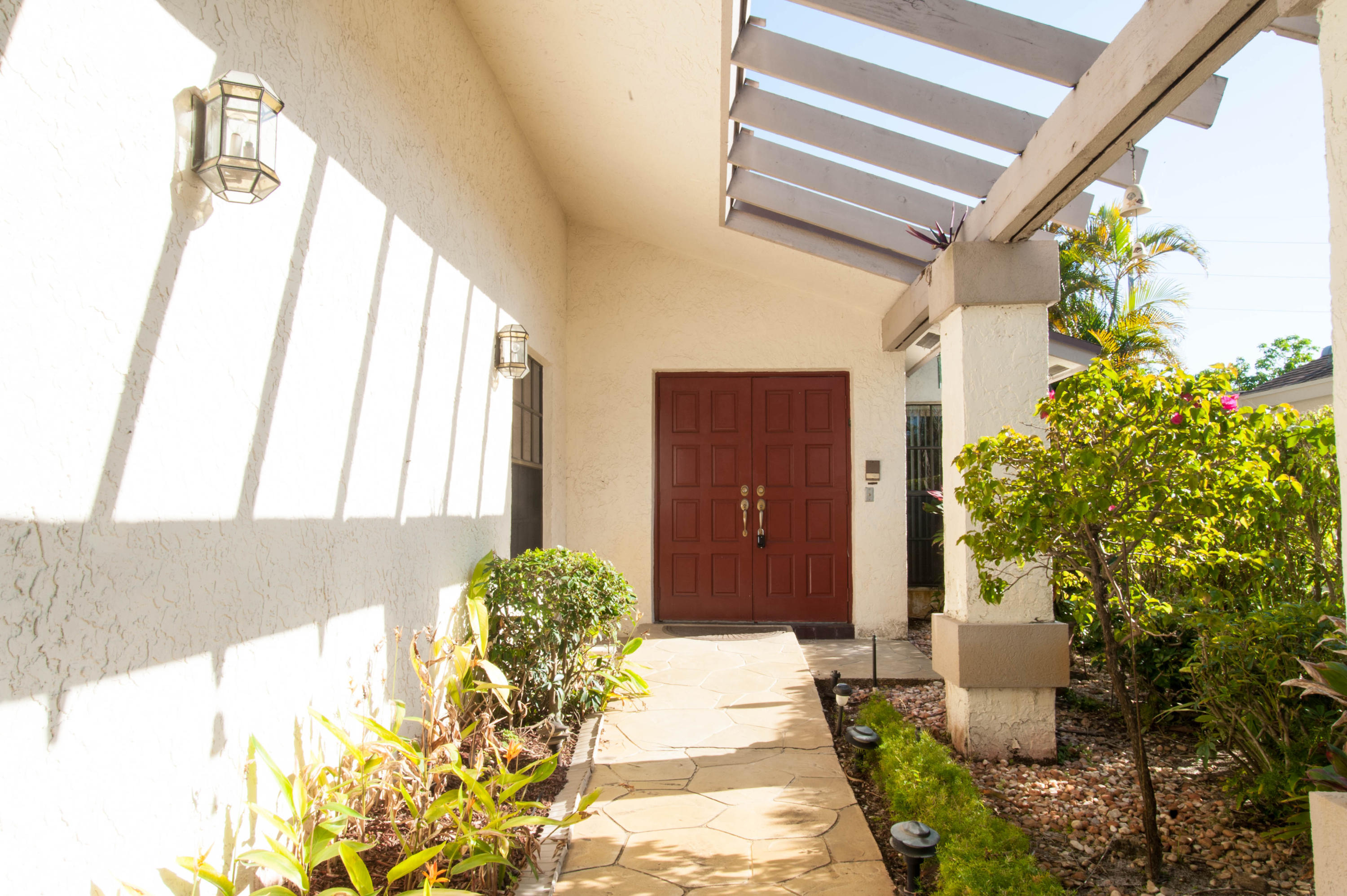 8963 Old Pine Way # 21 — Photo 2