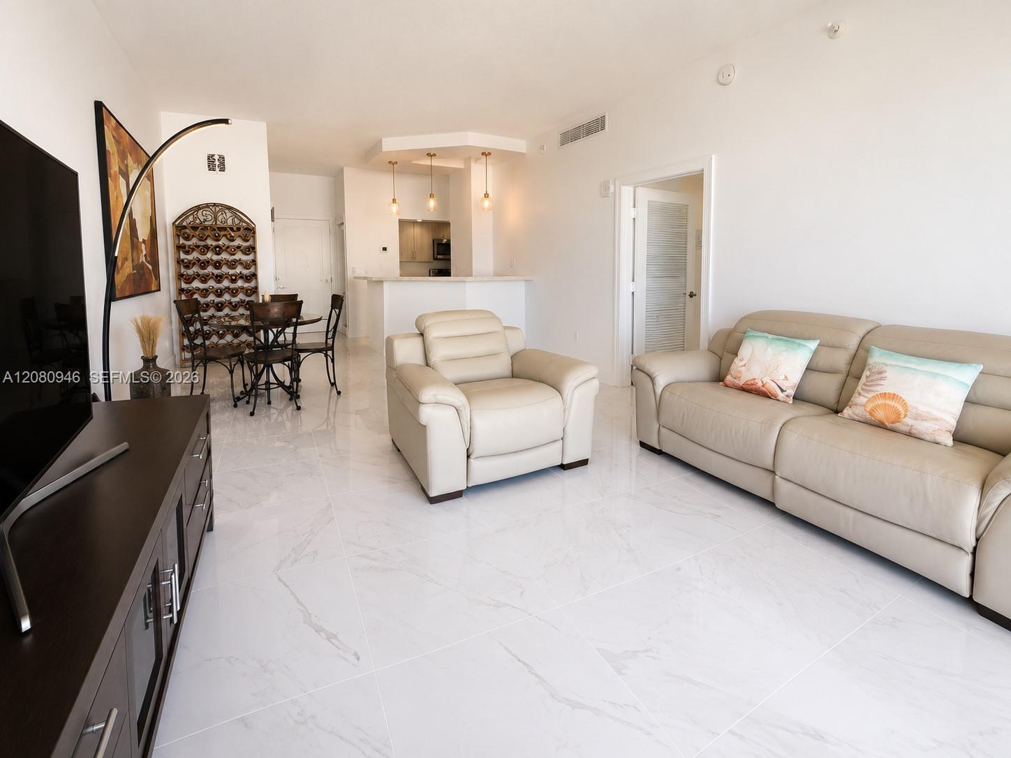 6917 Collins Ave # PH04 — Photo 5