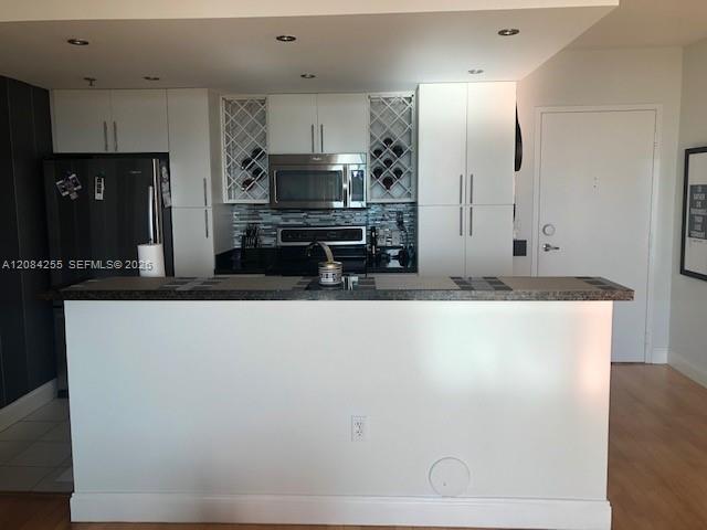 1401 SW 22nd St # 1103 — Photo 3