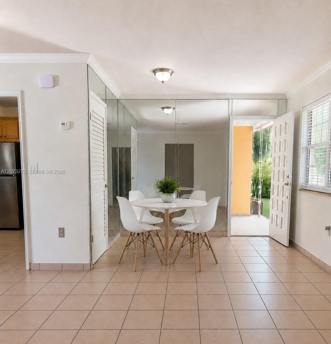 940 Benevento Ave # 0 — Photo 3