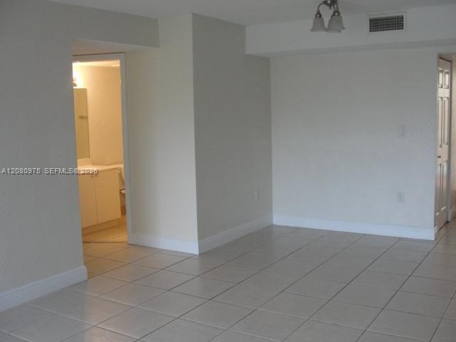 4235 N University Dr # 207 — Photo 3