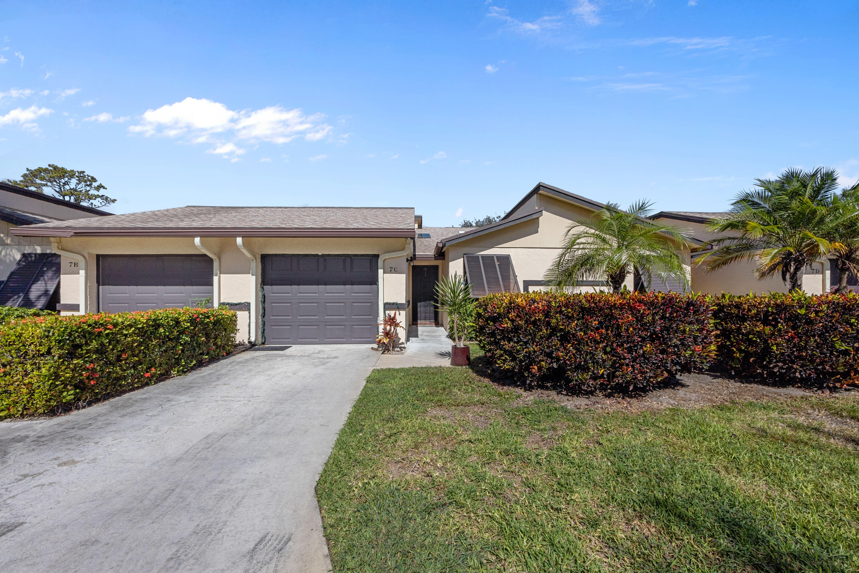 7 Ridge Pointe Drive # C, Boynton Beach FL 33435