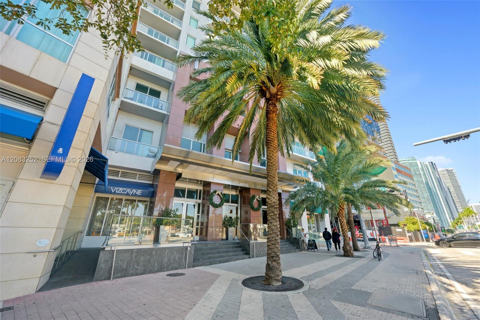 244 Biscayne Blvd # 451, Miami FL 33132