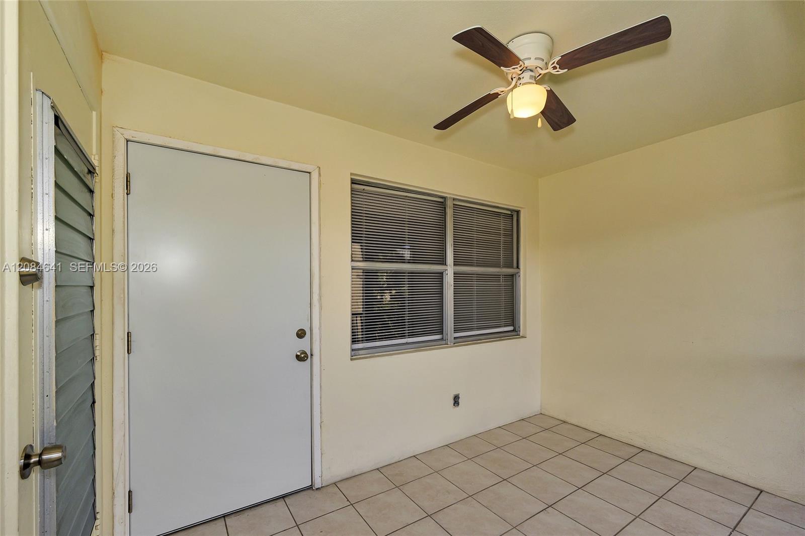 250 Layne Blvd # 205 — Photo 4