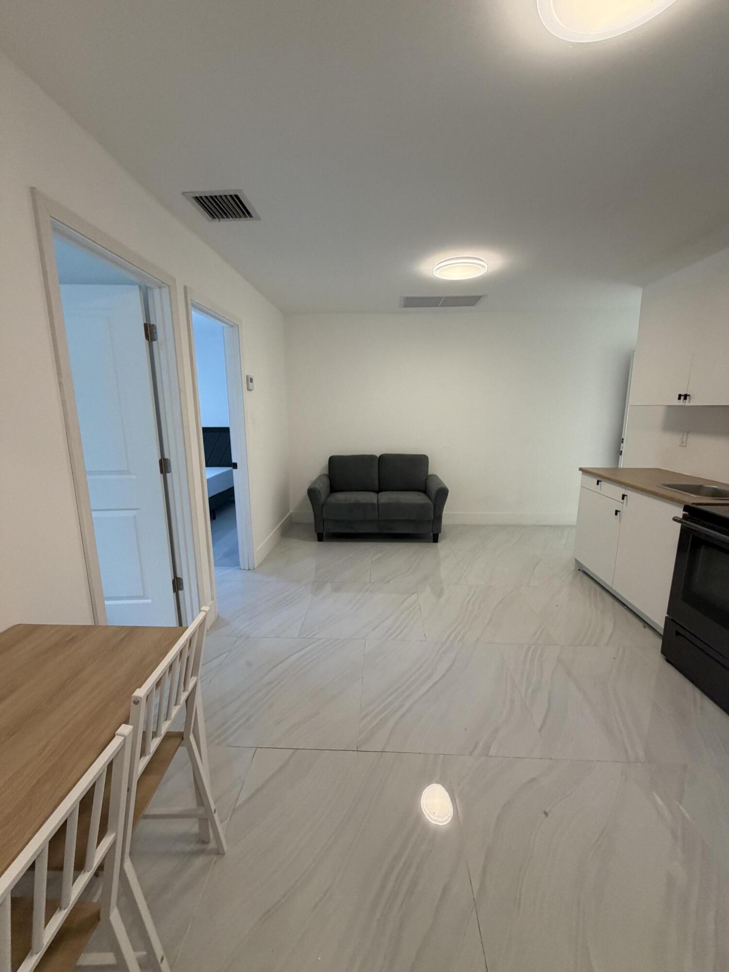 8211 BISCAYNE Boulevard # 2 — Photo 2