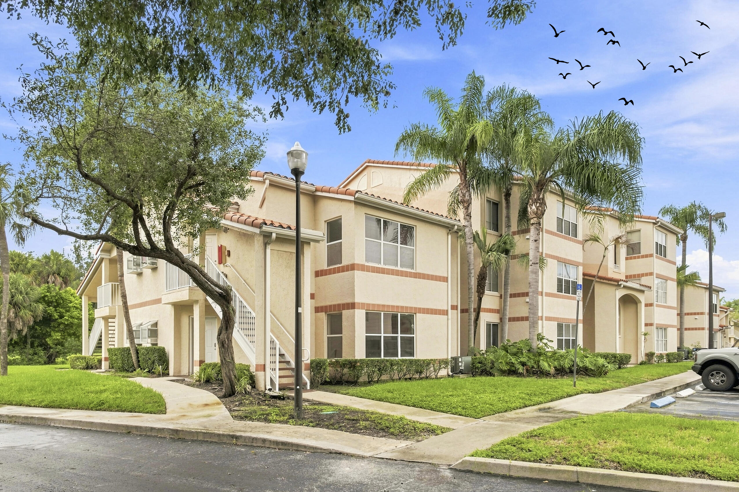 3350 PINEWALK Drive N # 1411, Margate FL 33063