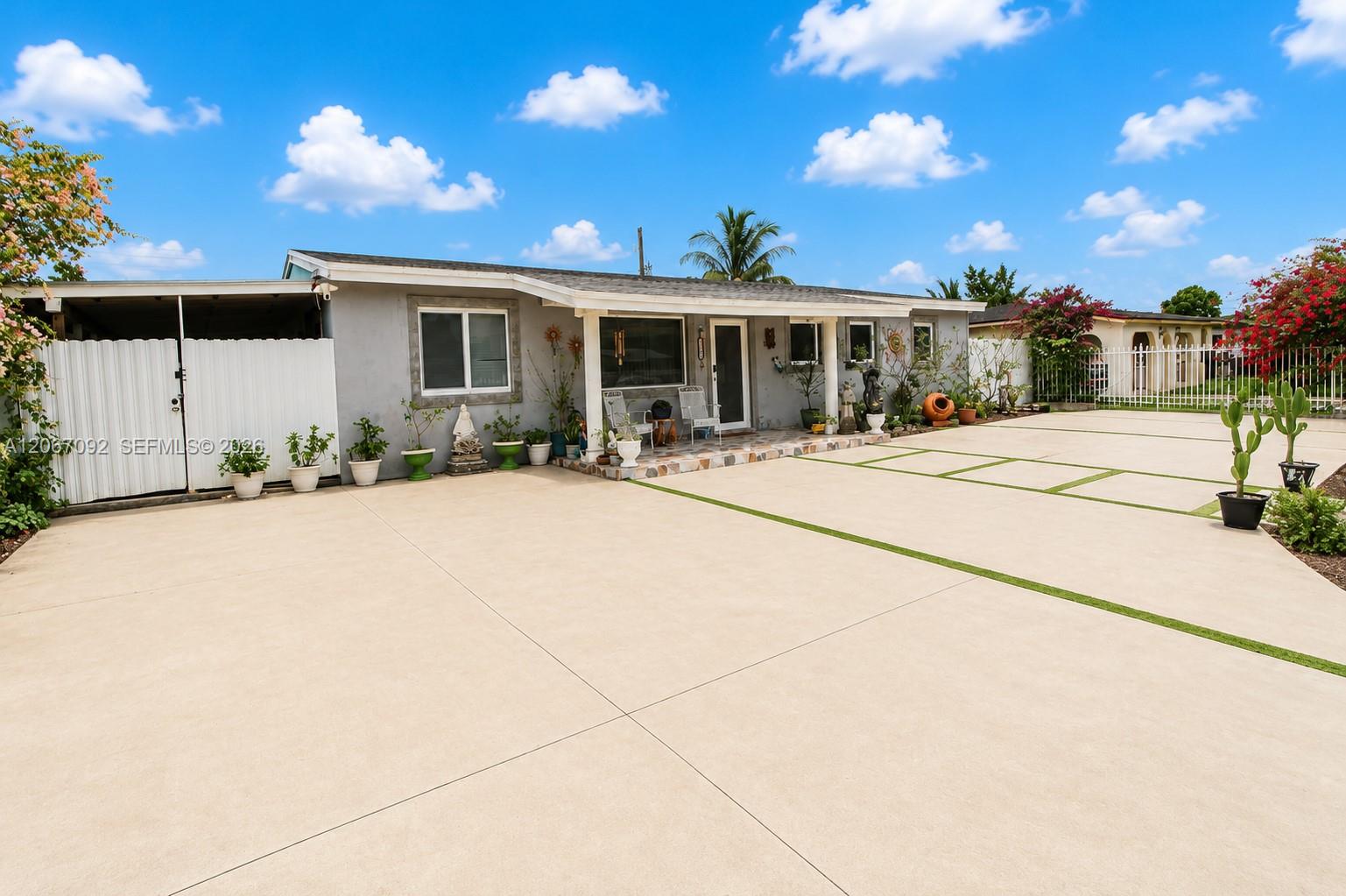 2961 NW 173rd Ter, Miami Gardens FL 33056
