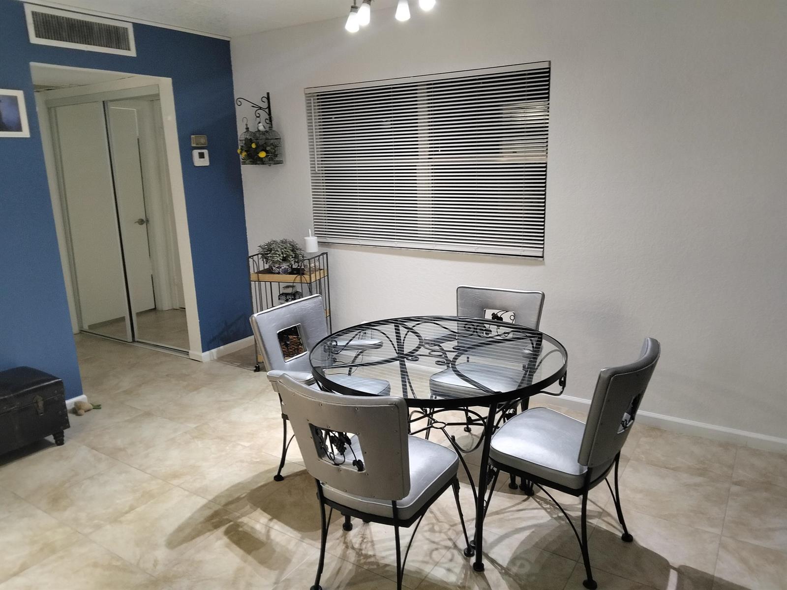 399 Brittany Drive # I, Delray Beach FL 33446