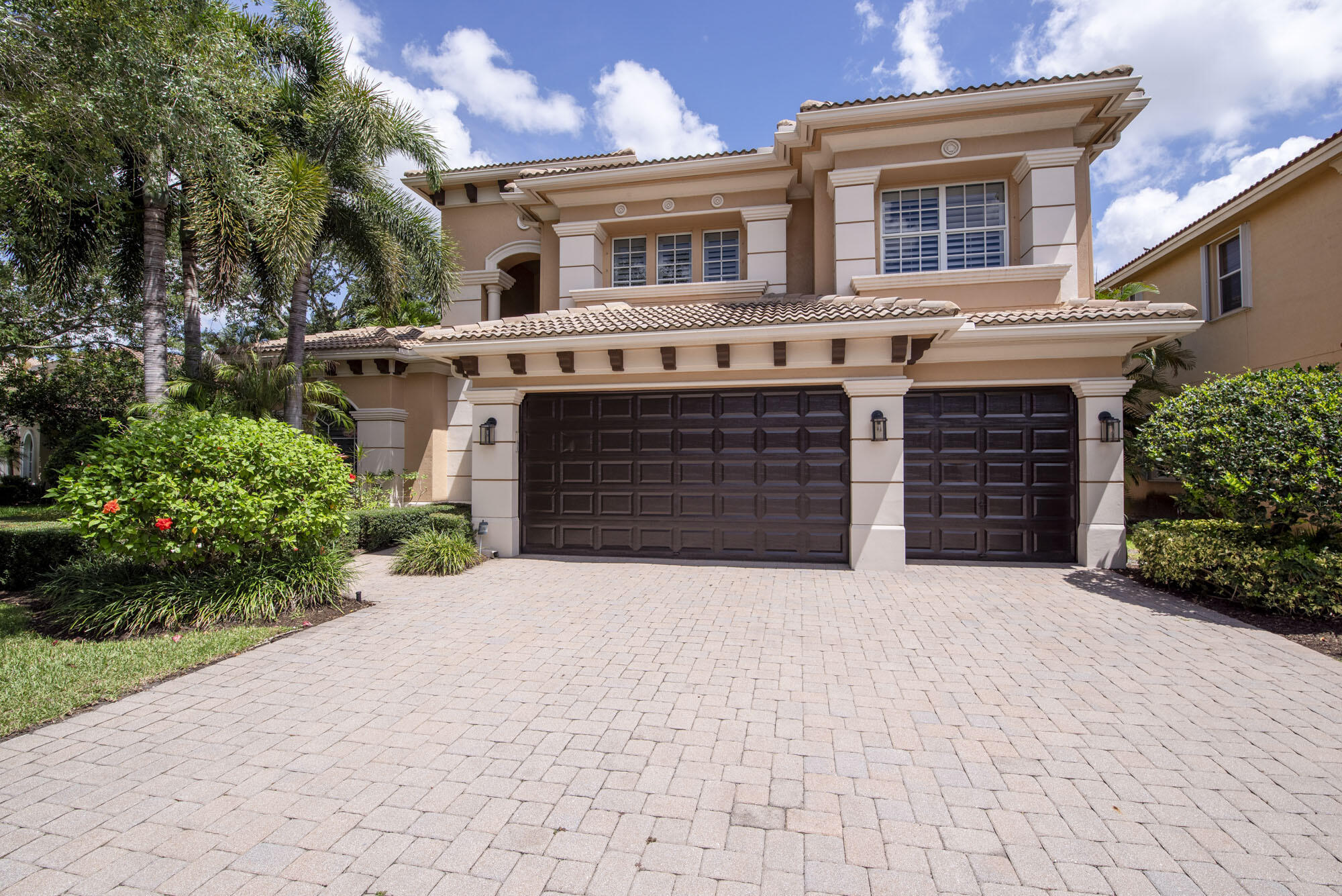 8801 Wellington View Drive — Photo 5