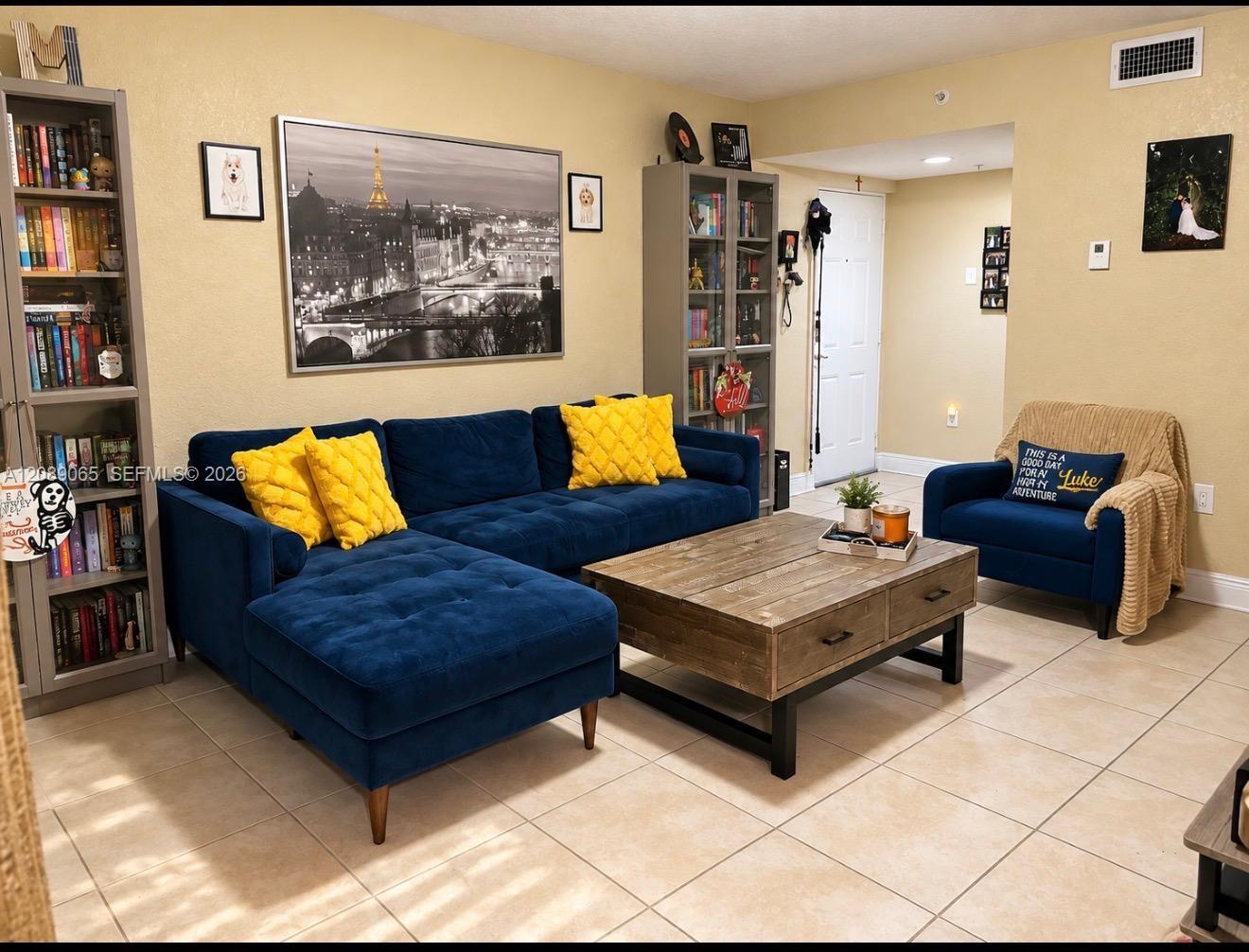 20930 SW 87th Ave # 207 — Photo 2