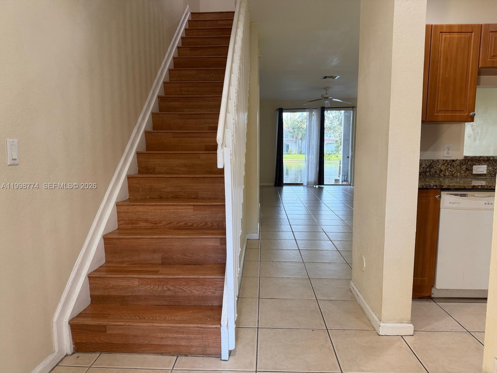 8246 SW 27th St # 103 — Photo 2