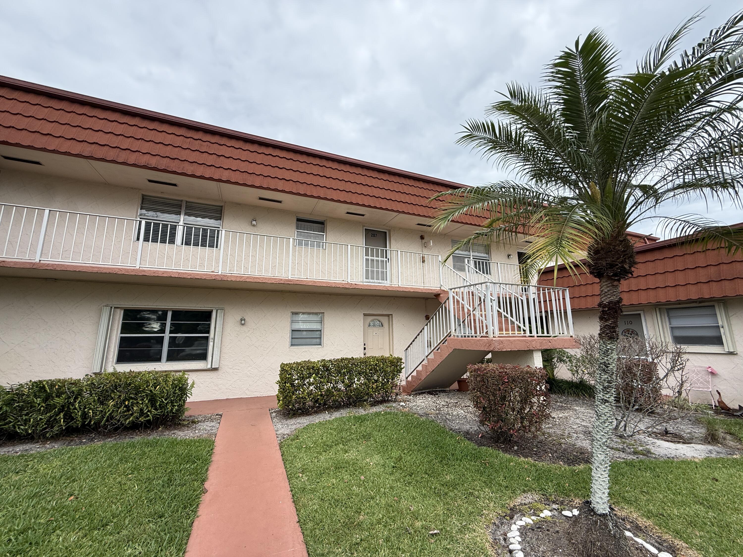 12009 Poinciana Boulevard # 207, Royal Palm Beach FL 33411