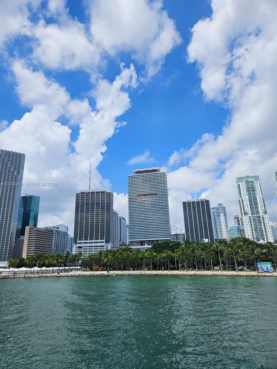 50 Biscayne Blvd # 707 — Photo 2