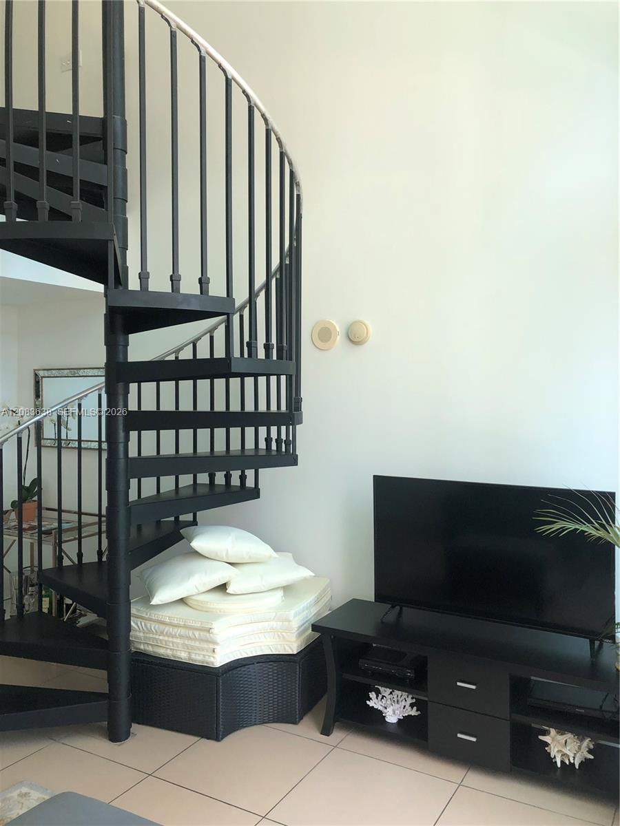 300 S Biscayne Blvd # 608 — Photo 5